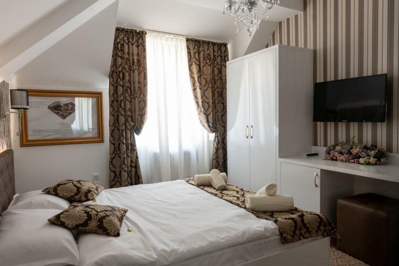 Golden Rooms Varna Buitenkant foto
